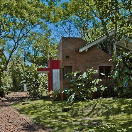 Raices Amambai Lodges Puerto Iguazú Kültér fotó