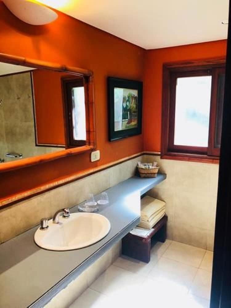 Raices Amambai Lodges Puerto Iguazú Kültér fotó