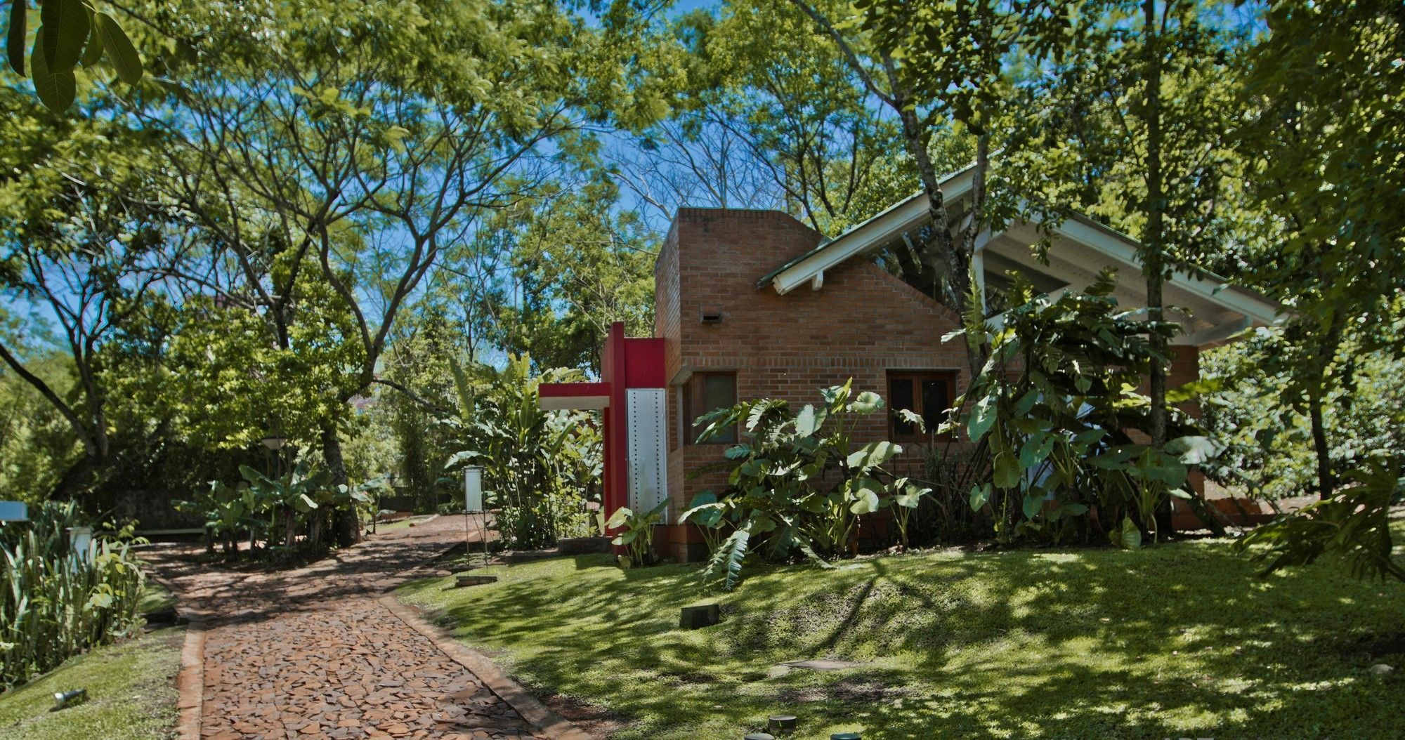 Raices Amambai Lodges Puerto Iguazú Kültér fotó